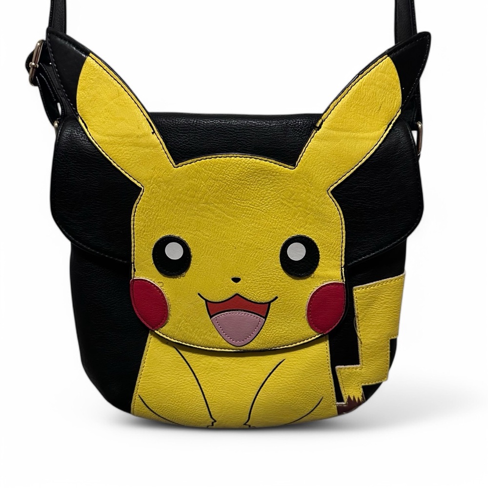 Loungefly Pikachu Crossbody Bag Yellow Black